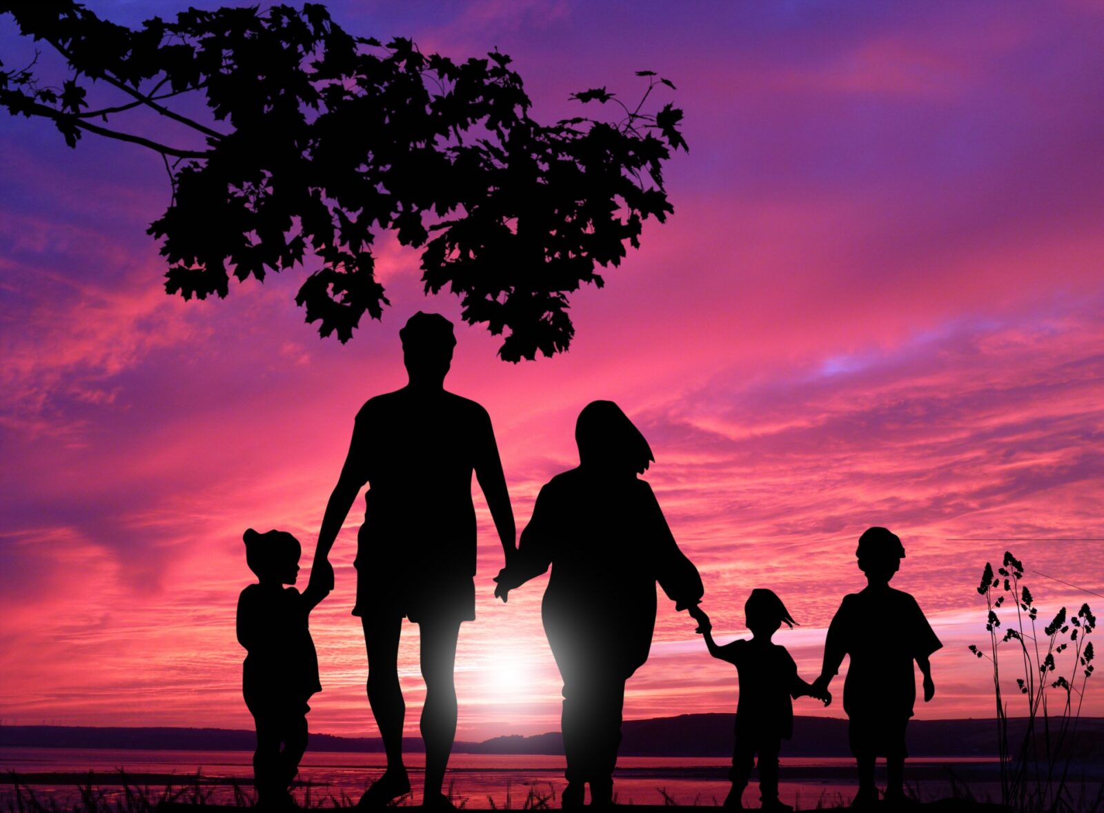 Summer Ideas to Strengthen Your Family Bond - Jesusas Reviews