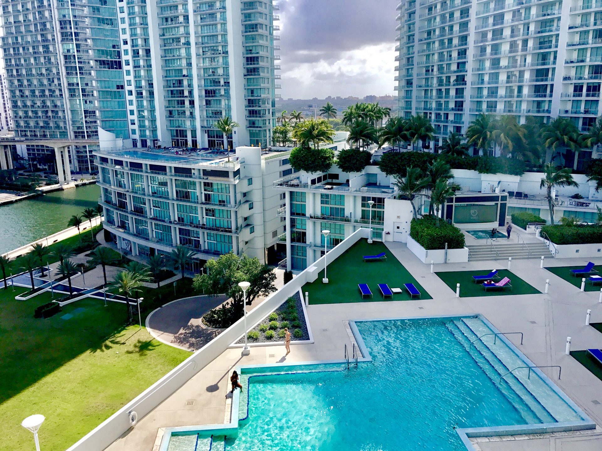 Condo With a Pool 